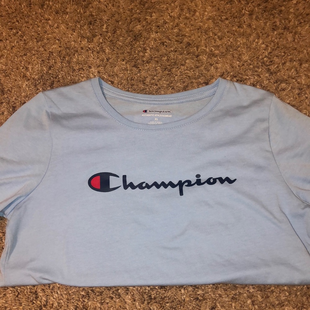 Champion Tshirt